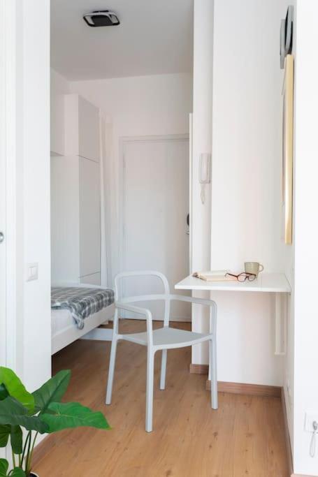 Apartment Modern House Dergano A 150 Metri Metro *