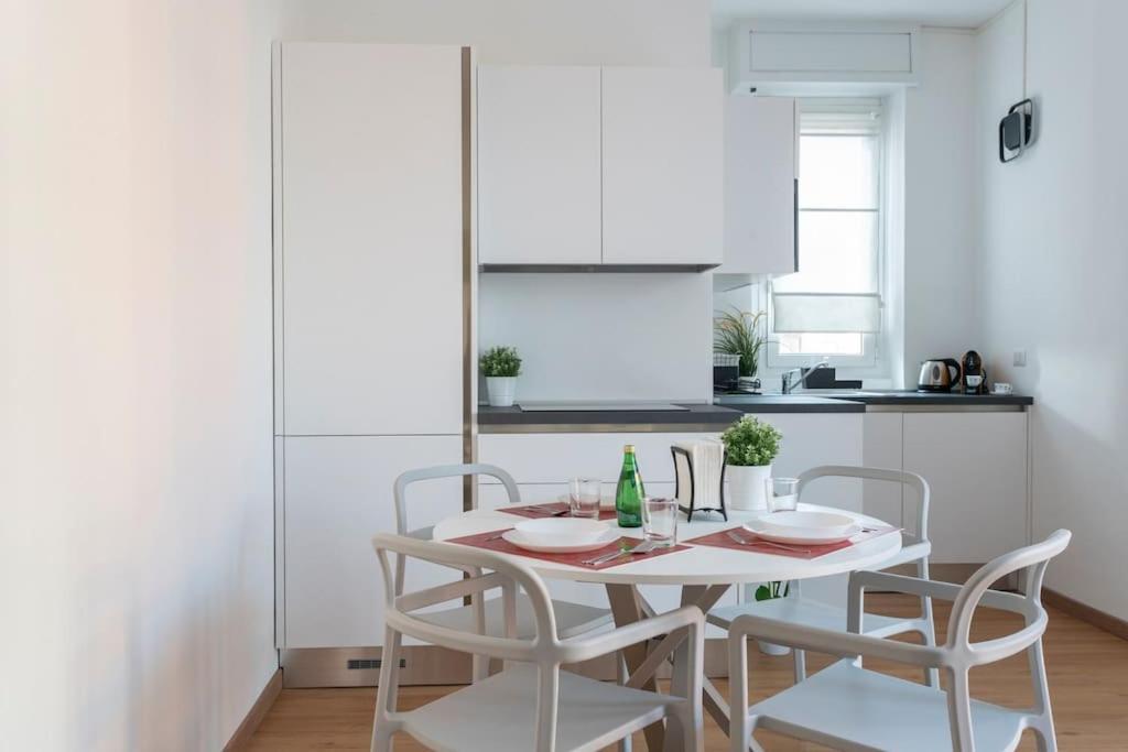 Modern House Dergano A 150 Metri Metro Mailand