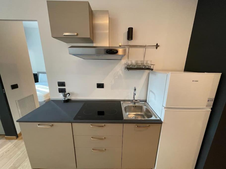 Apartamento Capital Station - Black