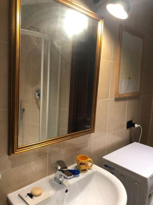 Apartment Silenzioso Loft Vicino Alla Stazione Centrale Milan