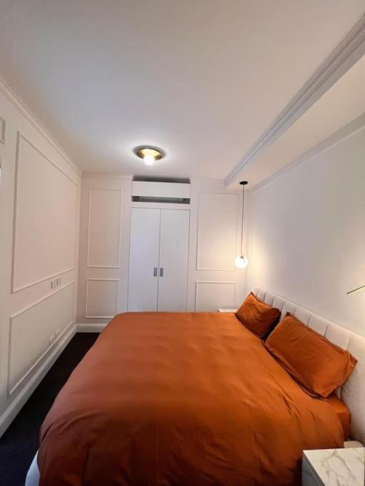 Elegante In Zona Tortona-solari Apartamento *