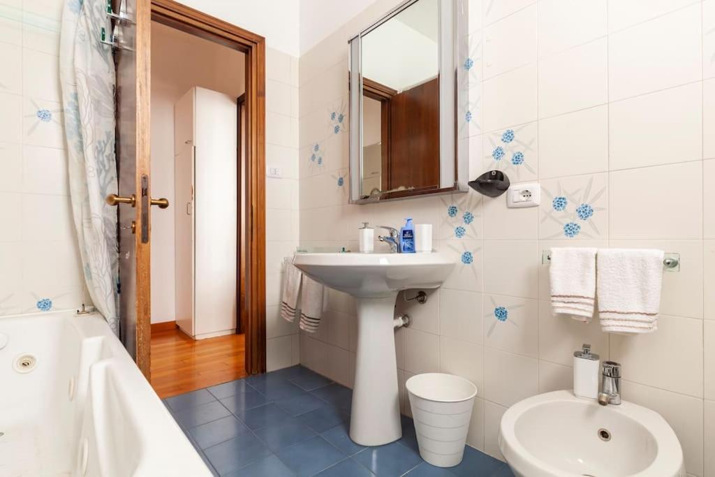 Apartment San Siro Stadium Rho Fair Pool Garden Wifi