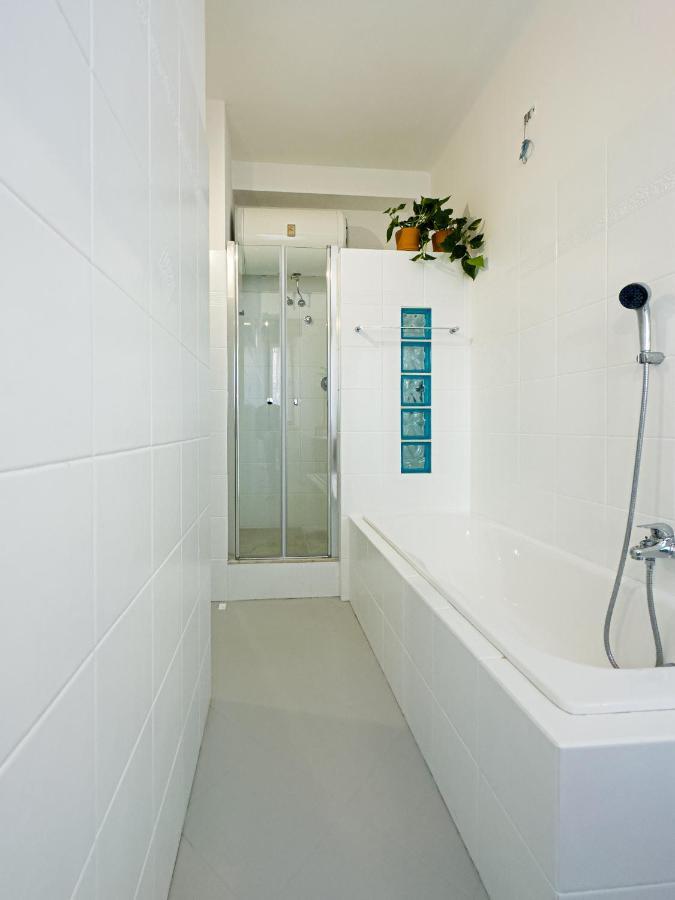 Litta's Flat In Affori - 3 Mins Walk From Mm3 Mailand