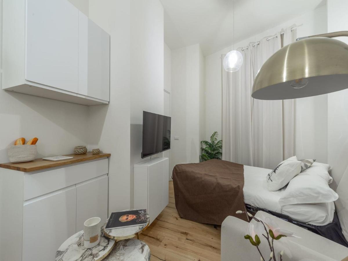 The Rent - Lovely One-bedroom In Corso Di Porta Vittoria Apartment