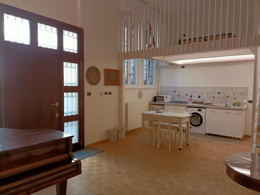 Silenzioso Loft Vicino Alla Stazione Centrale Milan