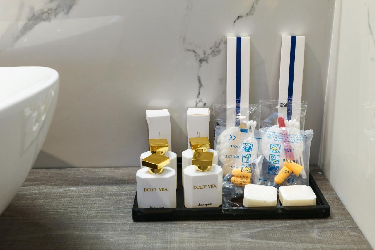Prestige Boutique -piazza Duomo Milão