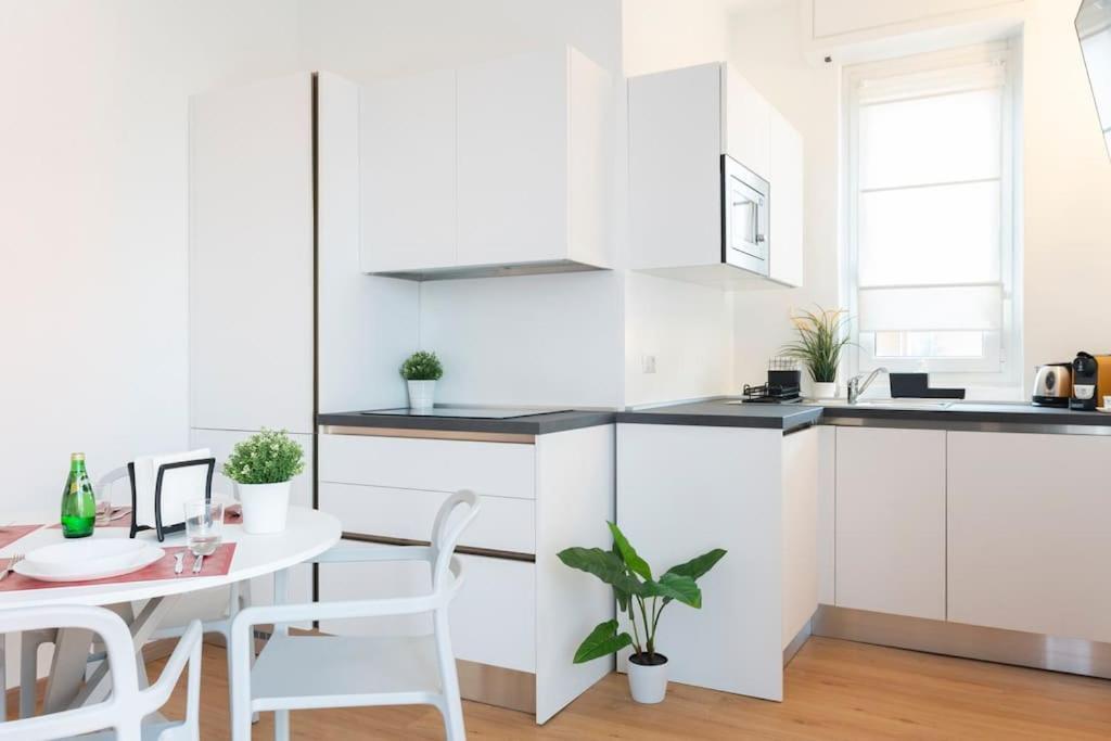 Apartment Modern House Dergano A 150 Metri Metro *