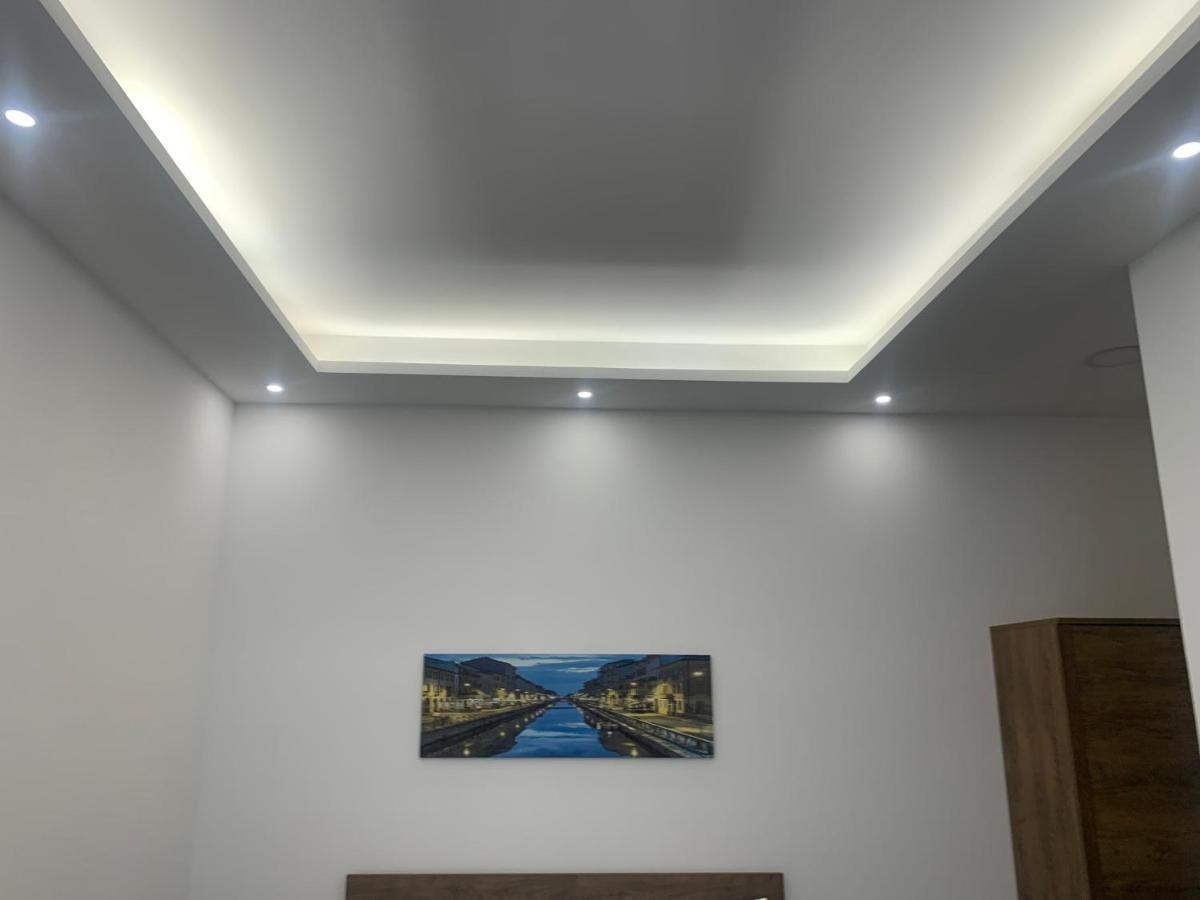 Apartment Ripa150 - Smart - Prada Bocconi Ieo Ied Forum Assago Navigli Duomo15min Mailand