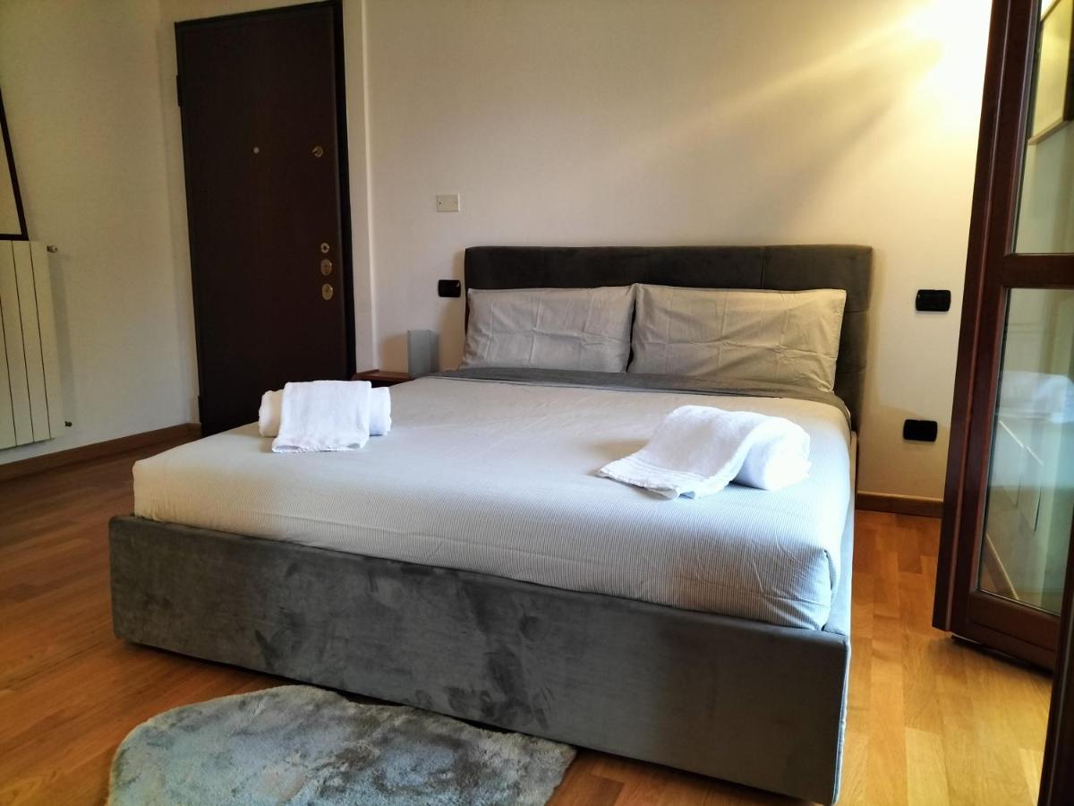 Apartment Casa Atene Mailand