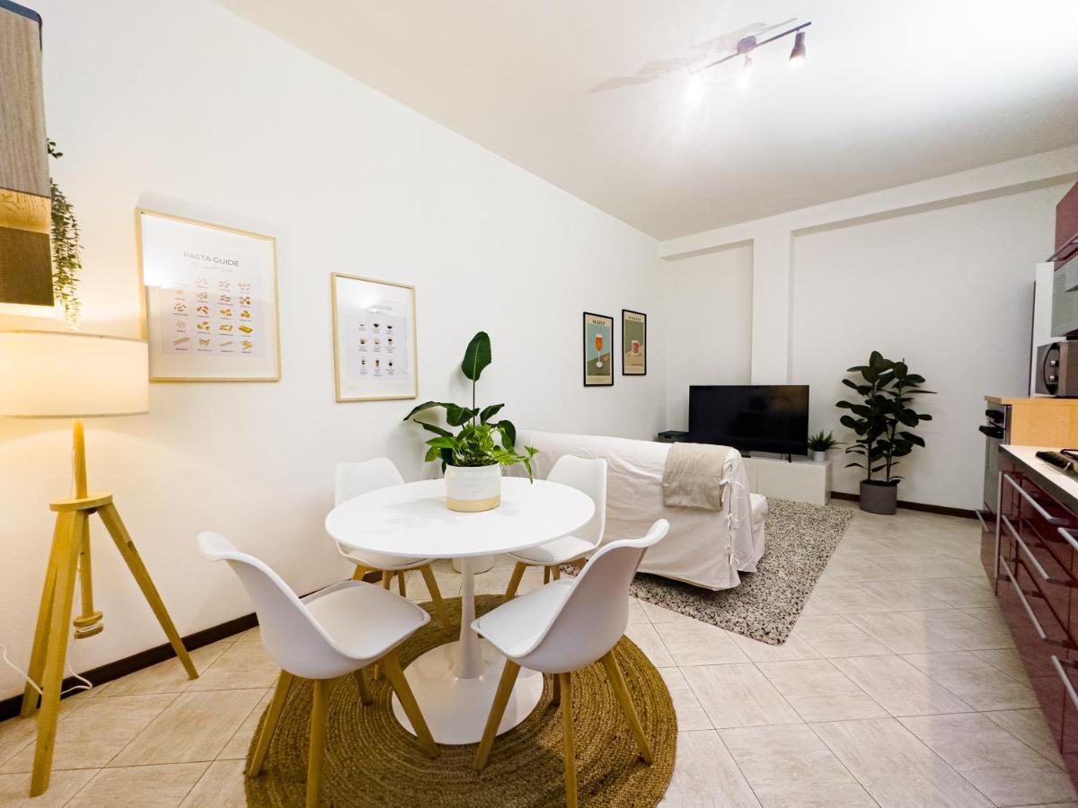 Apartment Litta's Flat In Affori - 3 Mins Walk From Mm3 Mailand
