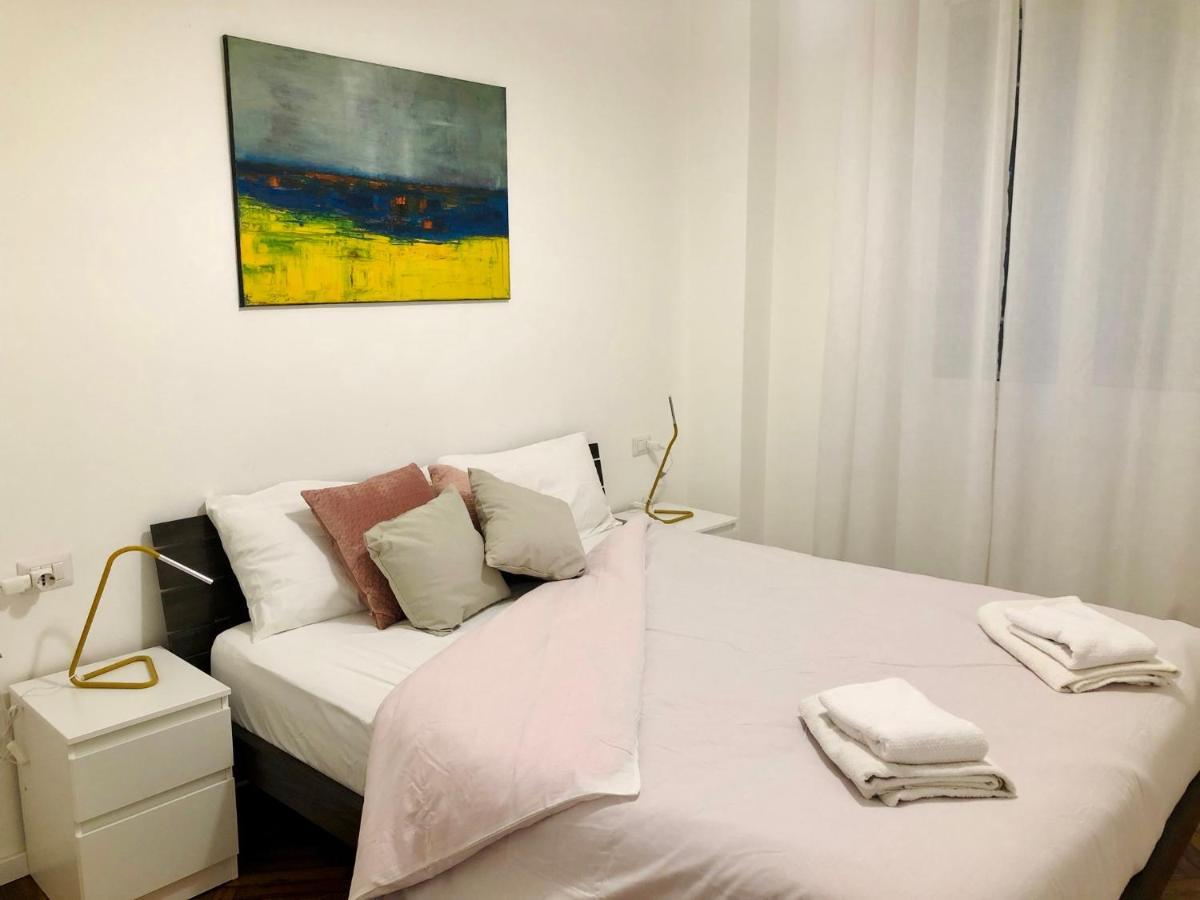 Apartment Lovely 2 With Small Garden Mailand
