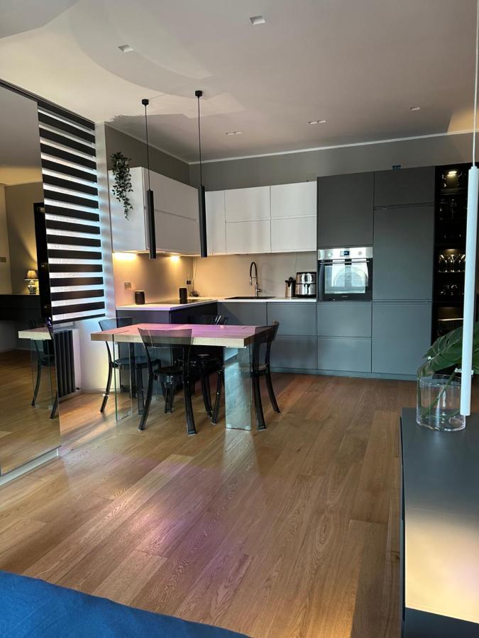 Apartment Lr Deluxe - Fondazione Prada - Metro M3 Mailand
