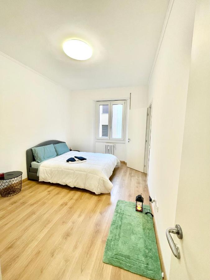 Camera Con Bagno Privato Interno - Zona Bocconi Guest house