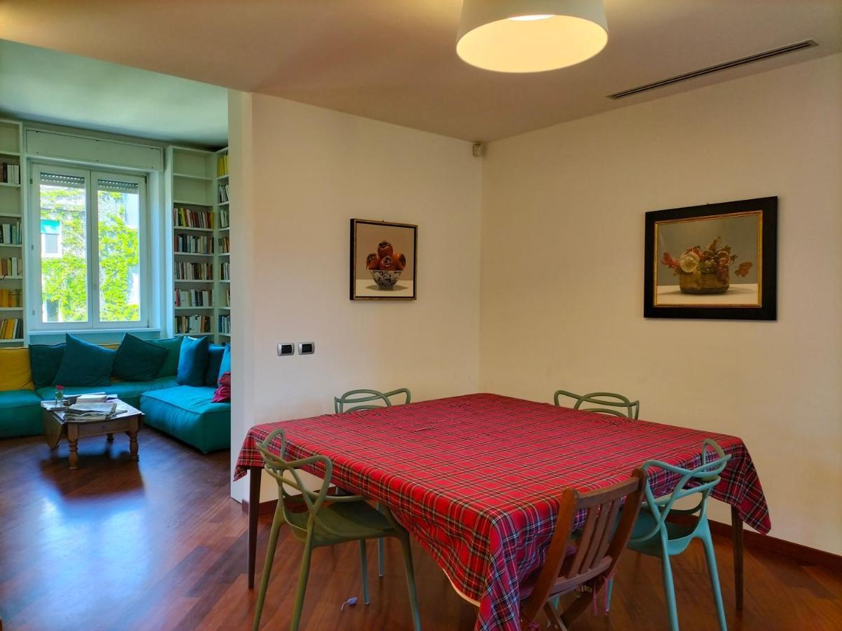 Stanza N. 3 In Incantevole Zona Solari Casa de hóspedes Milão
