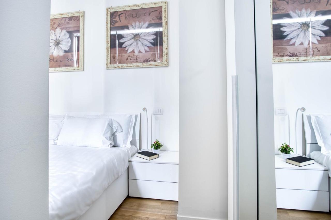 Apartment Joivy Lovely Flat With Balcony Milan