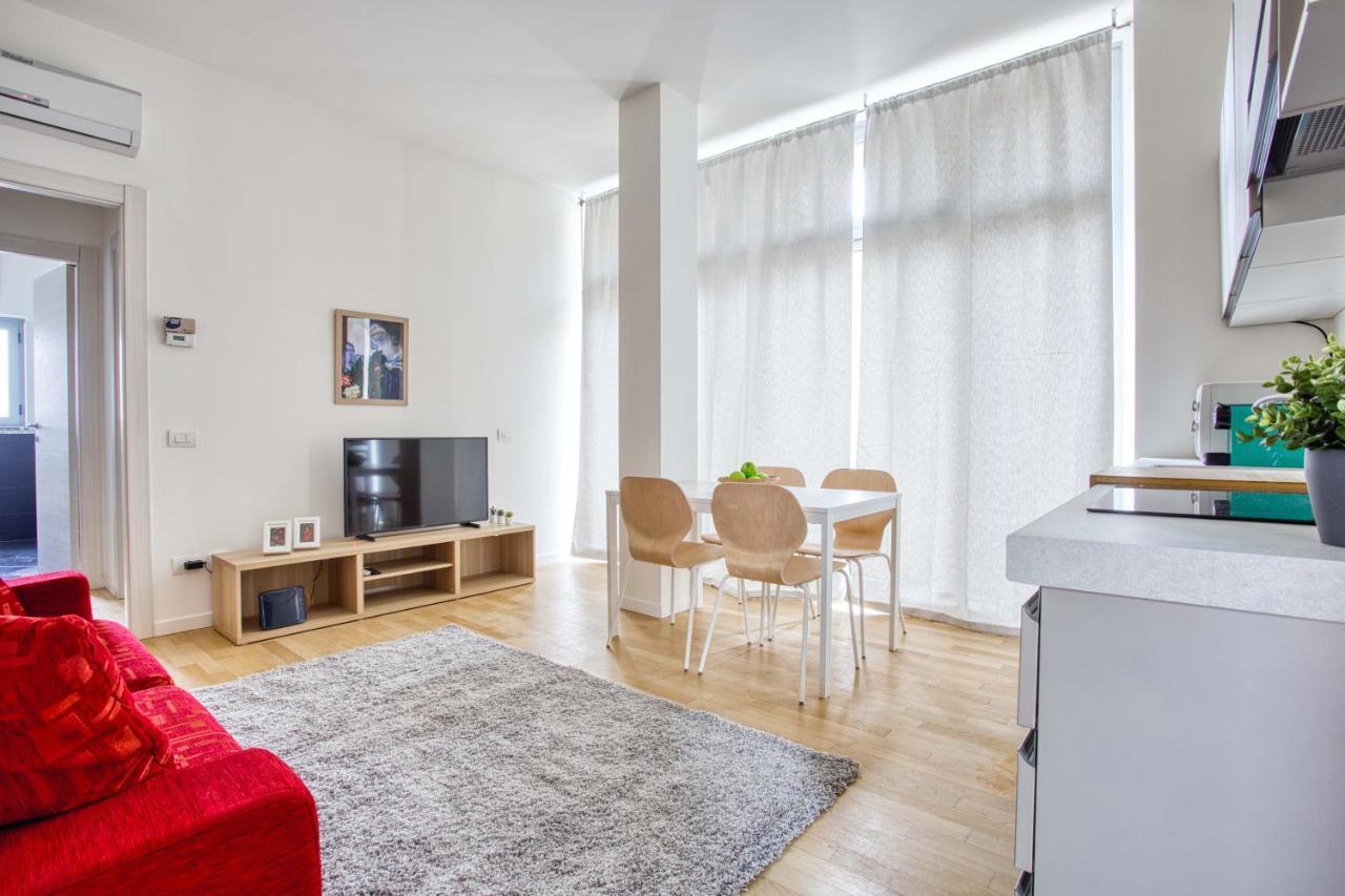 Joivy Lovely Flat With Balcony * Milan
