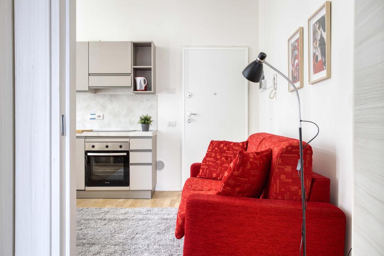 Joivy Lovely Flat With Balcony *