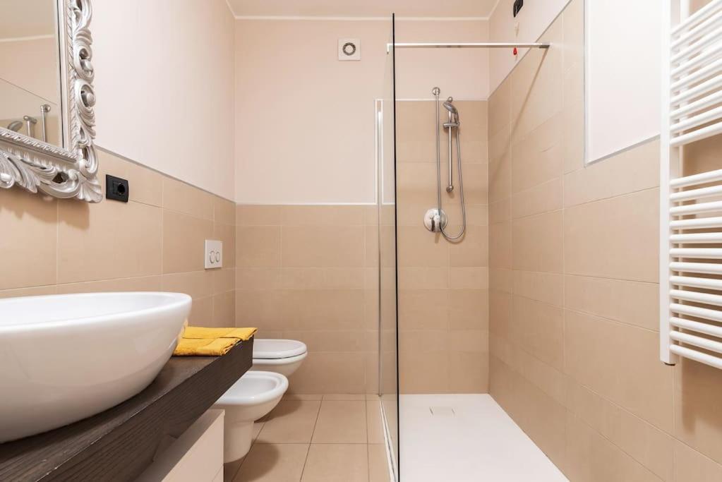 Bezzi Flexyrent A.c. Wifi * Milan