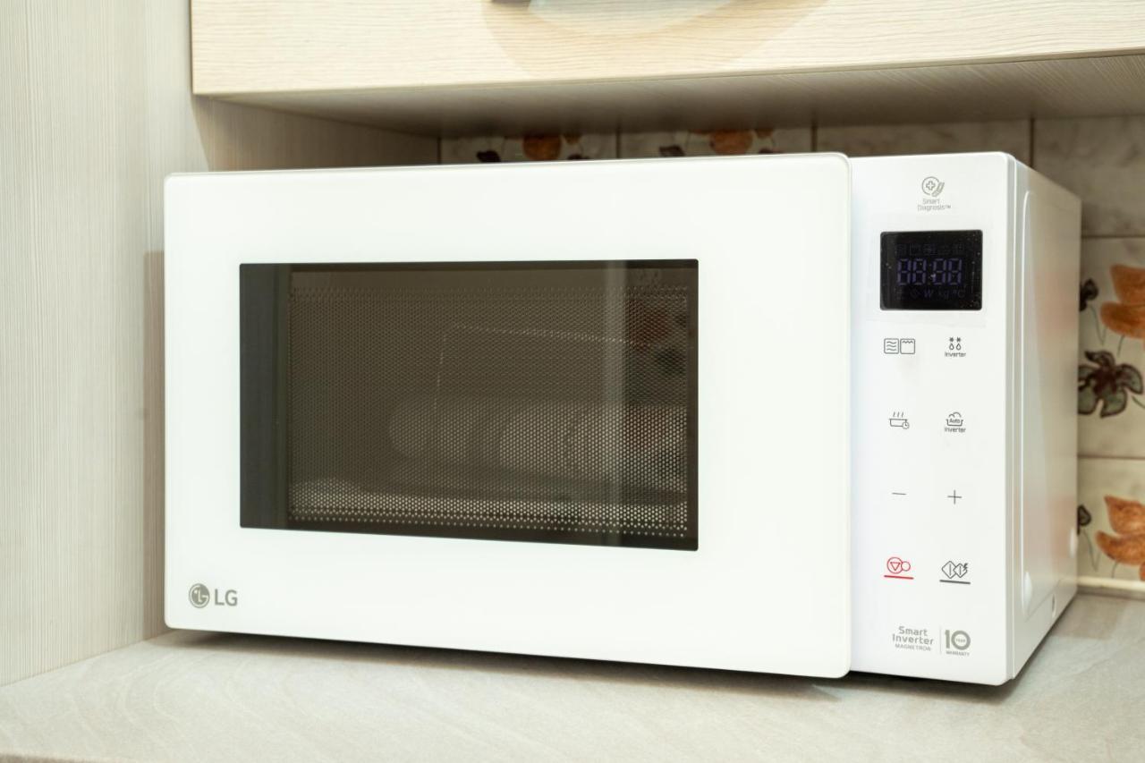 Trilocale Con Parcheggio Privato Apartamento Milão