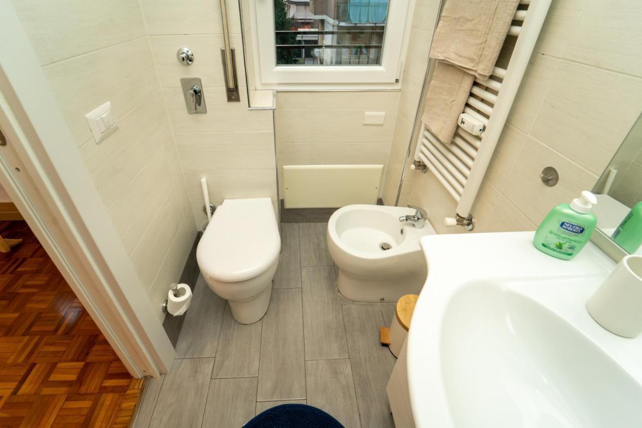 Trilocale Con Parcheggio Privato Apartamento *