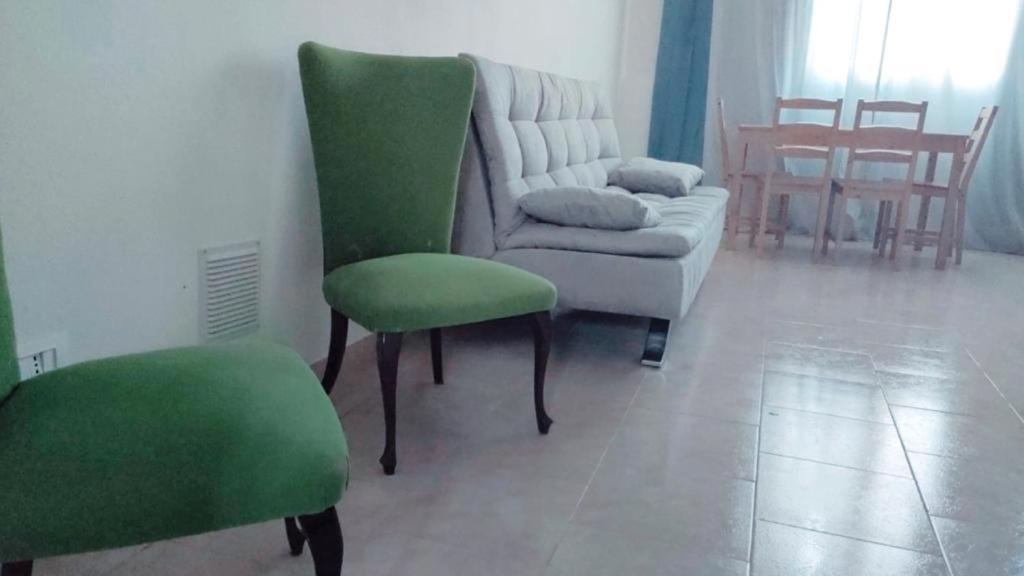 Confortable Near The Metro Apartment Milan