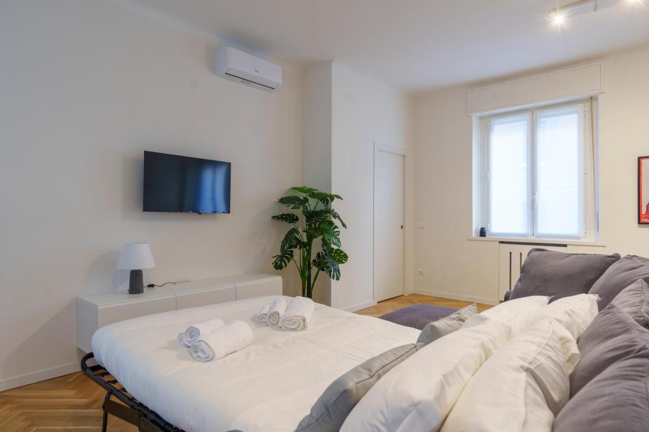Apartment Duomo-porta Venezialuxury Wifi E Netflix Milan