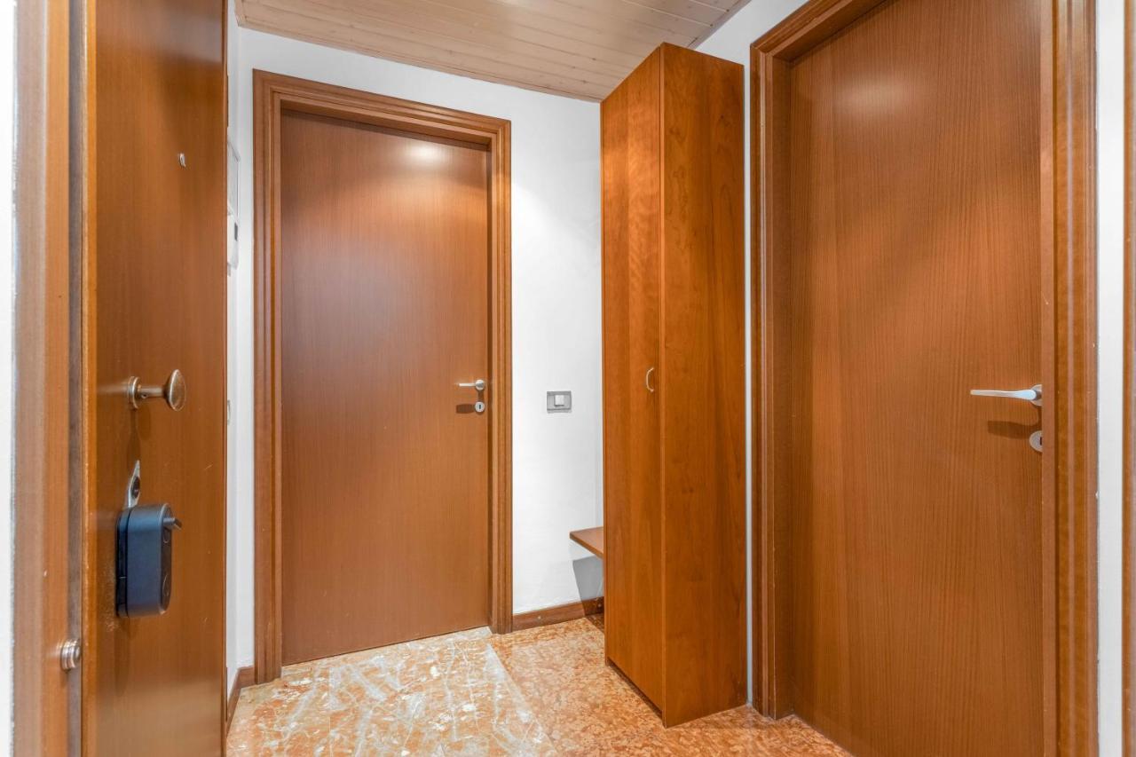 Zona Navigli - Smart House Con Tv 50 E Fast Wifi Mailand