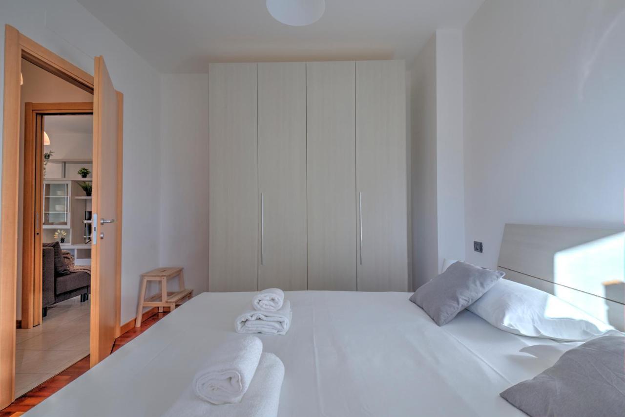 Apartamento New With Terrace - Pampuri 7 *