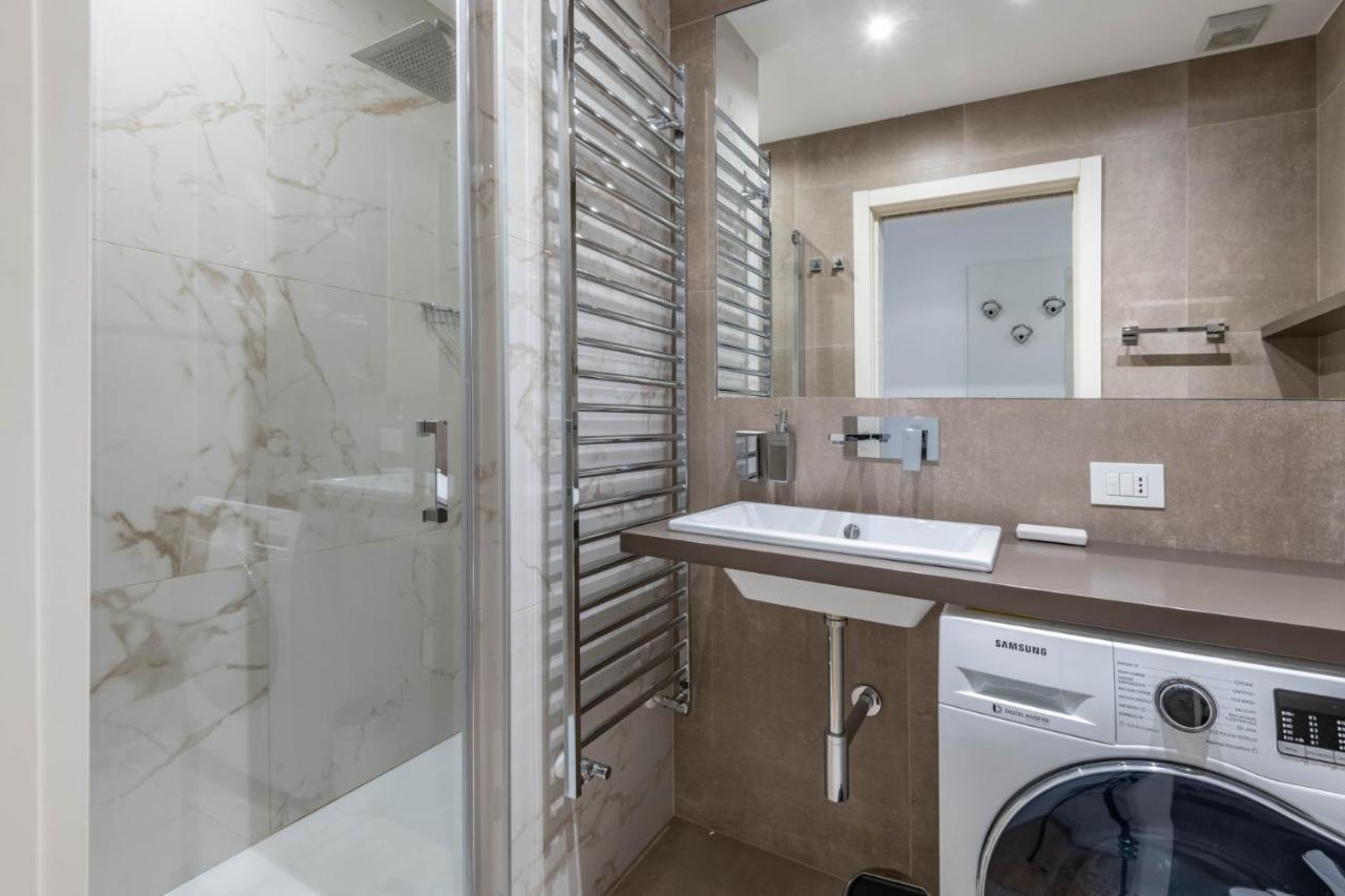 Easylife - Sofisticato Monolocale Con Terrazzino Nel Cuore Di Porta Venezia * Milão
