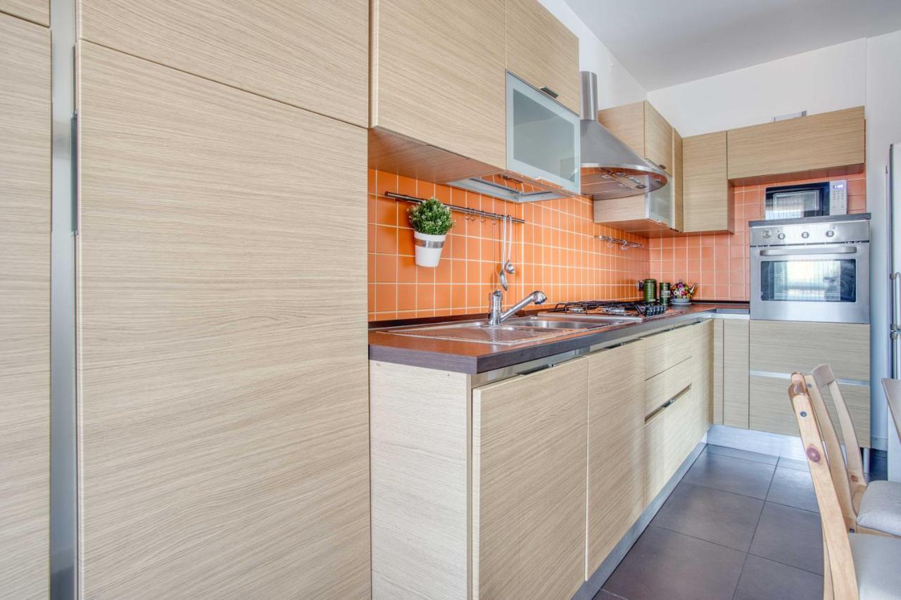 Joivy Delightful Flat In Forlanini Apartment *