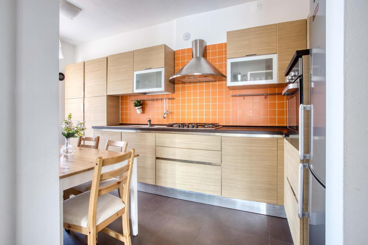 Joivy Delightful Flat In Forlanini Apartment