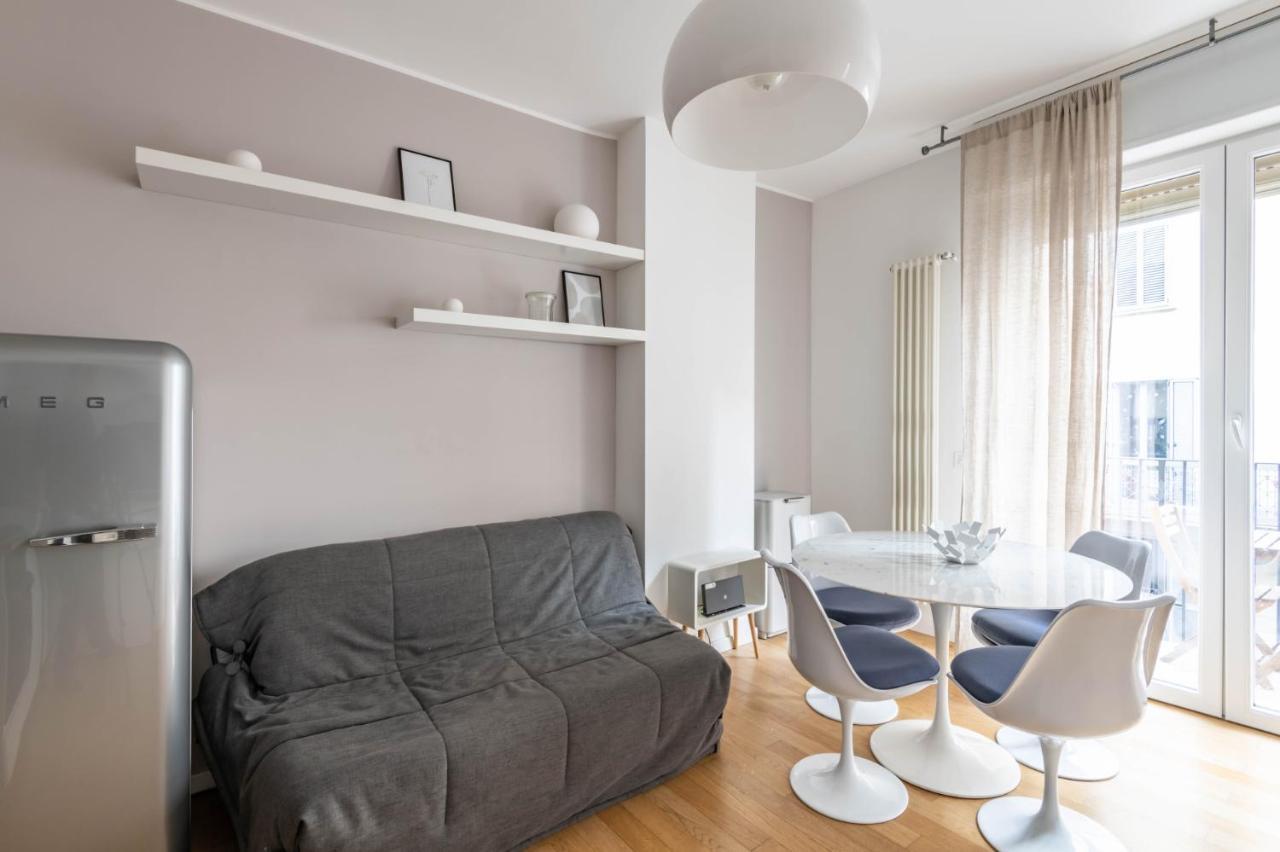 Easylife - Sofisticato Monolocale Con Terrazzino Nel Cuore Di Porta Venezia Apartamento