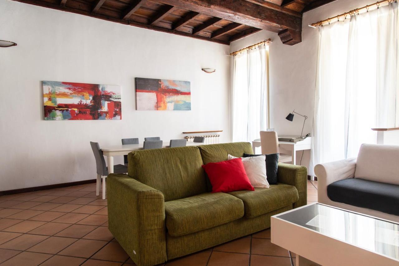 Youhosty - Mercato Big 16 Apartamento