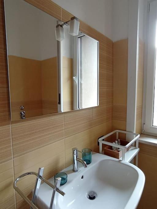 Casa Vacanze Forze Armate - Silenzioso E Confortevole Apartamento
