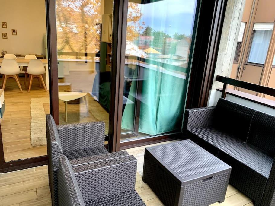 Con Terrazzo Sui Tetti Milanesi * Milão