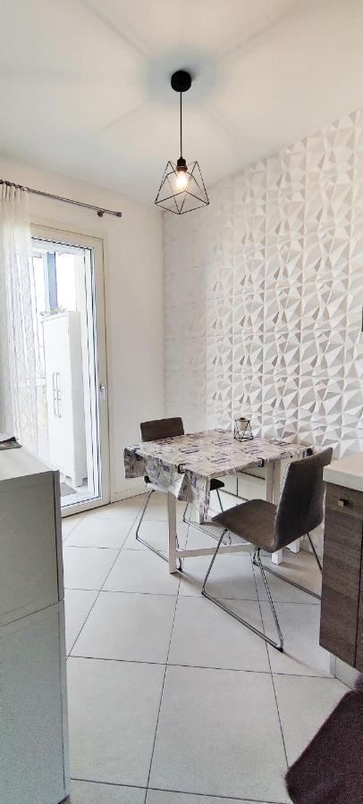 Bloom Modern House - Apartment Mailand