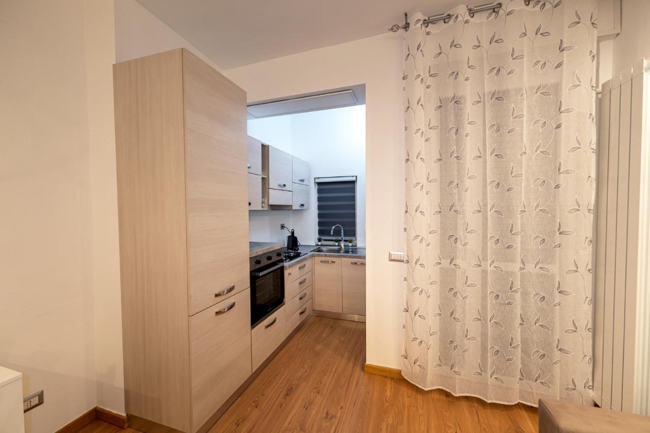 Apartamento N&ghomesweethome Raffaelloelegante Ideale Affari