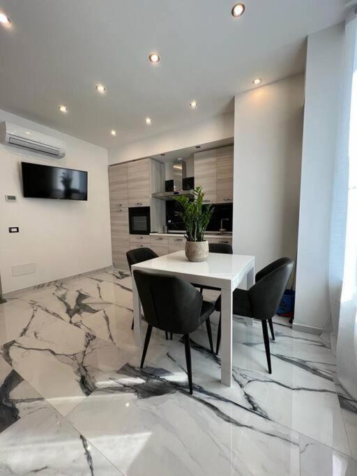 Luxury Carrara Apartamento *