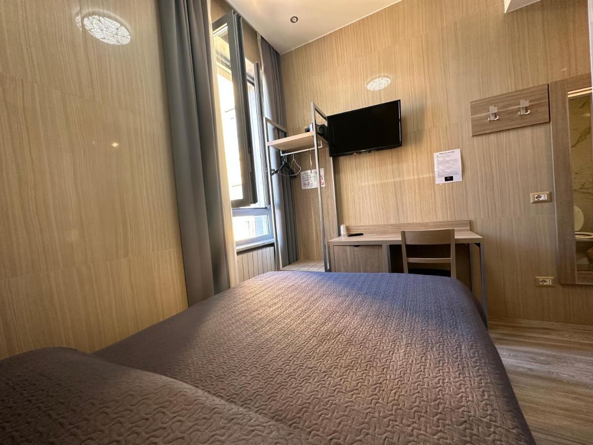 Midway 3* Milan