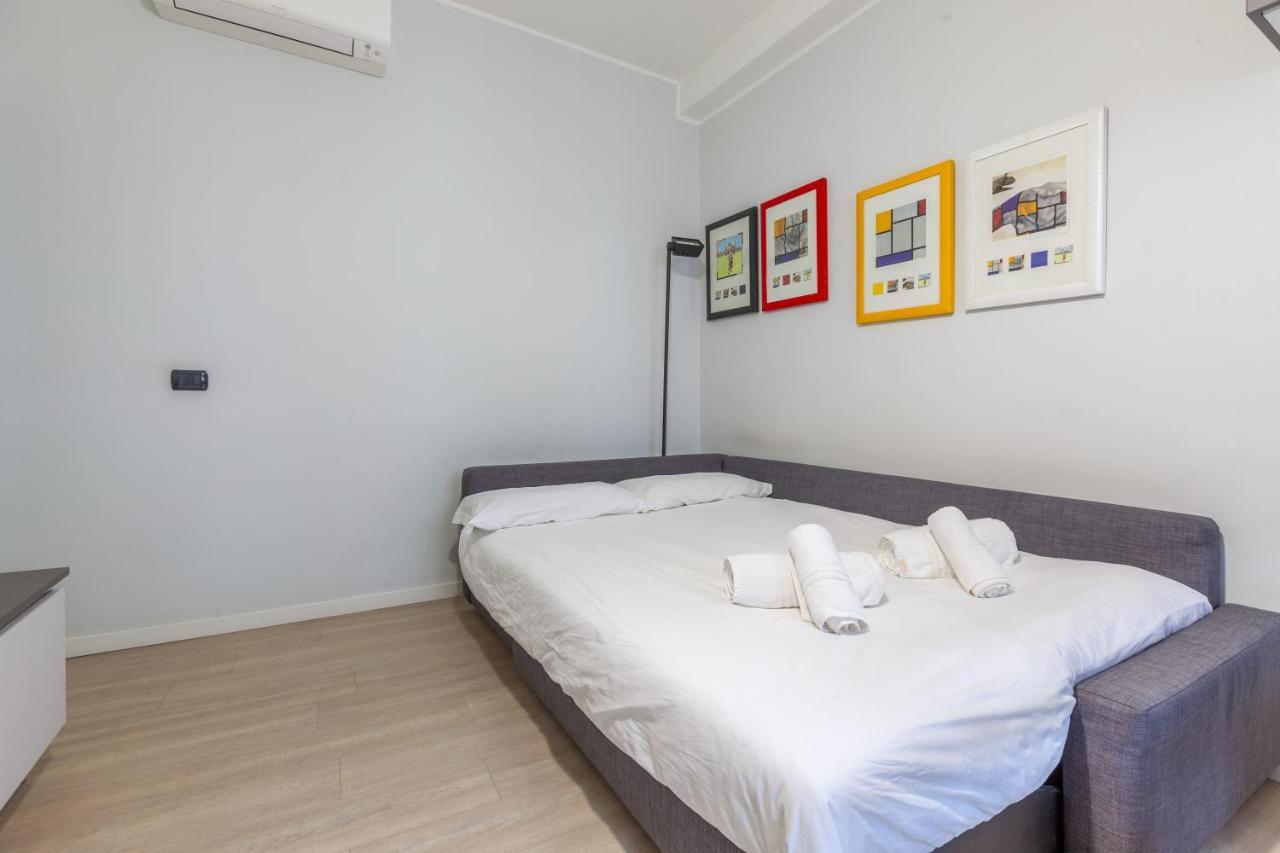 Darsena Navigli Apt - 800 M Far From P.ta Genova M2 Apartamento Milão