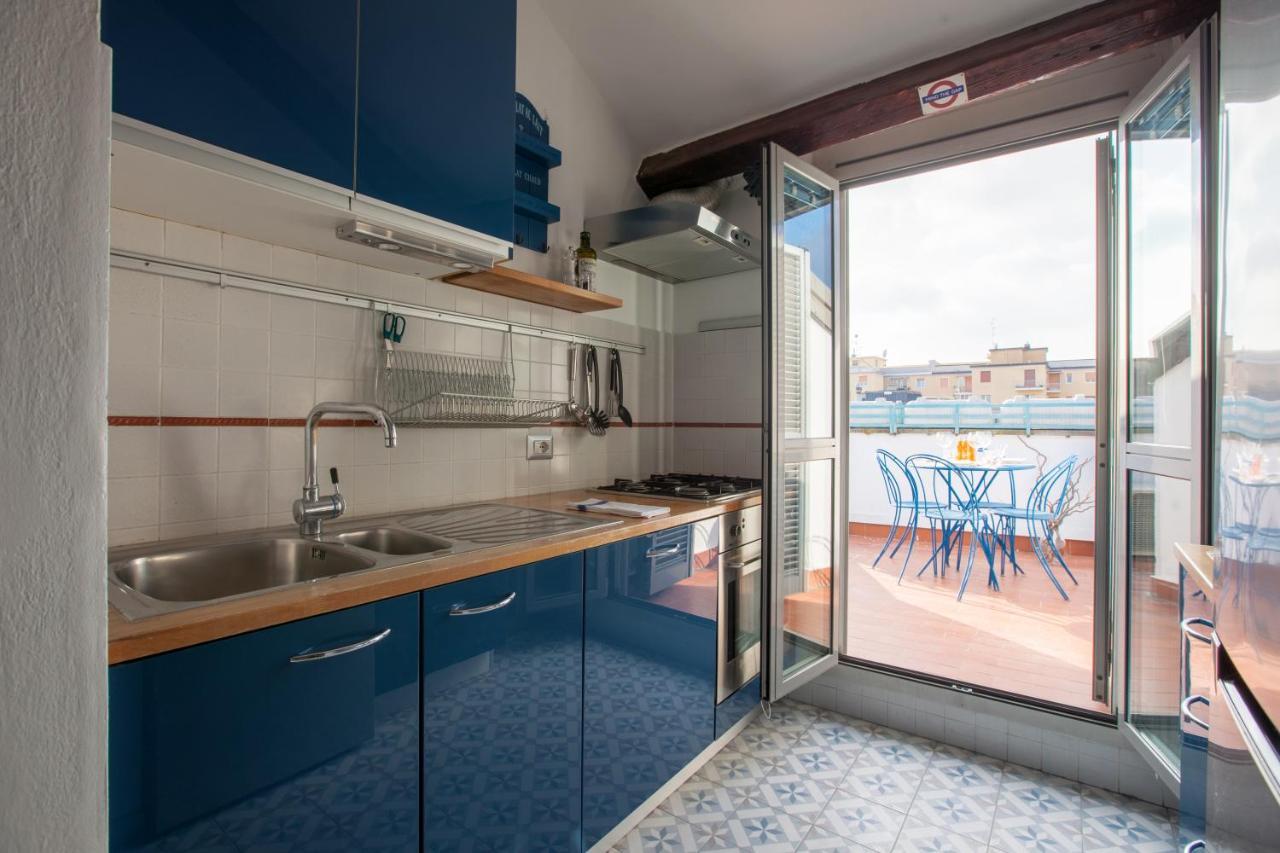 The Cosy Terrace Of Milano- Via Sardegna *