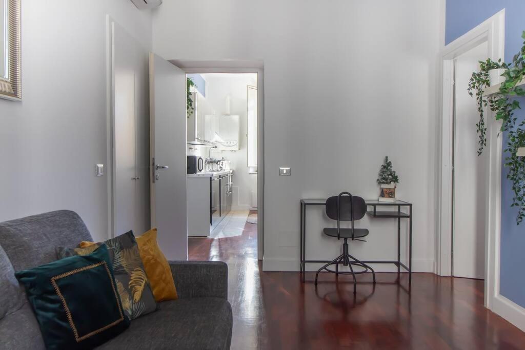 Exclusive Plus Parking Apartment Milan
