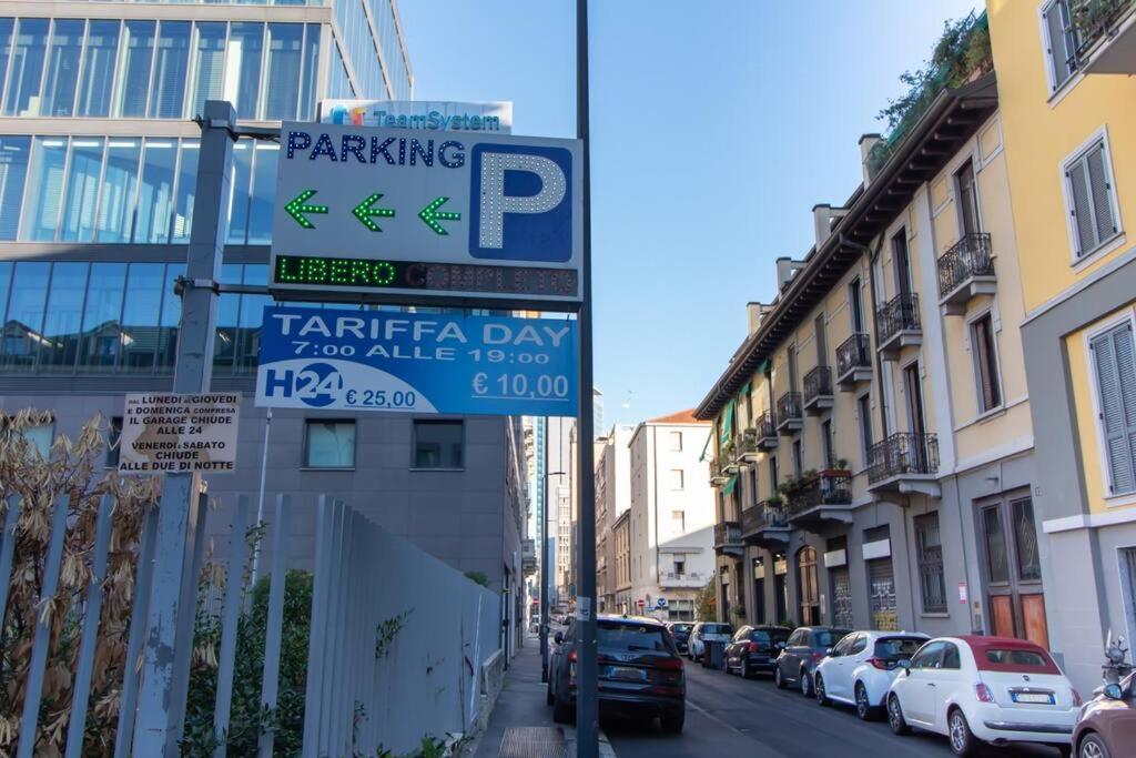 Exclusive Plus Parking * Milan