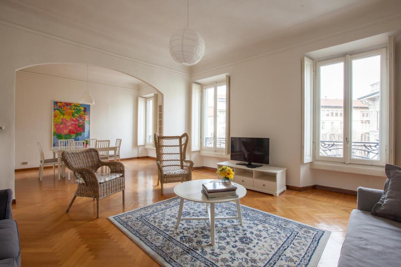 Apt With Balcony - 50 M Far From Pagano M1 Mailand