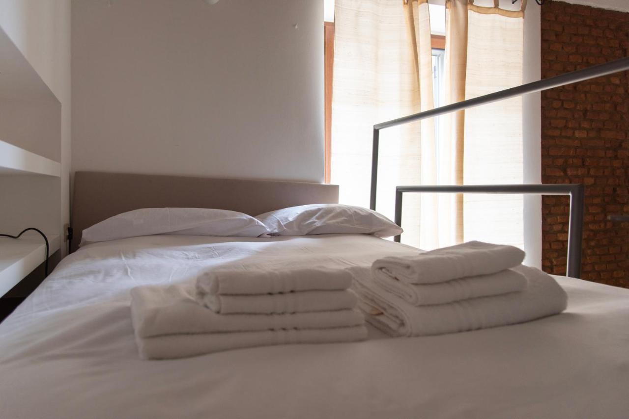 Apartamento Youhosty - Rosales 1 Milão