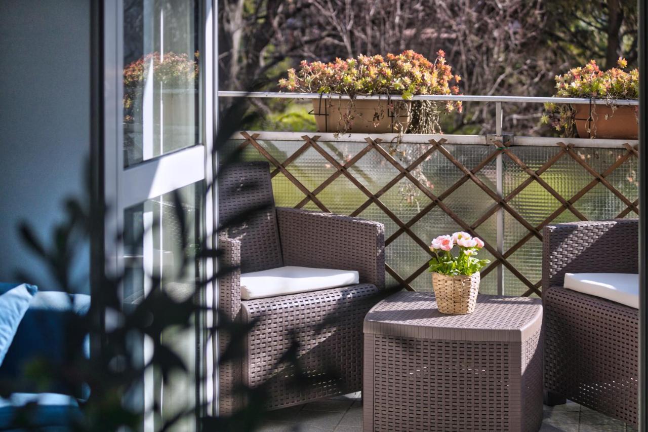 Joivy Delightful Flat With Balcony
