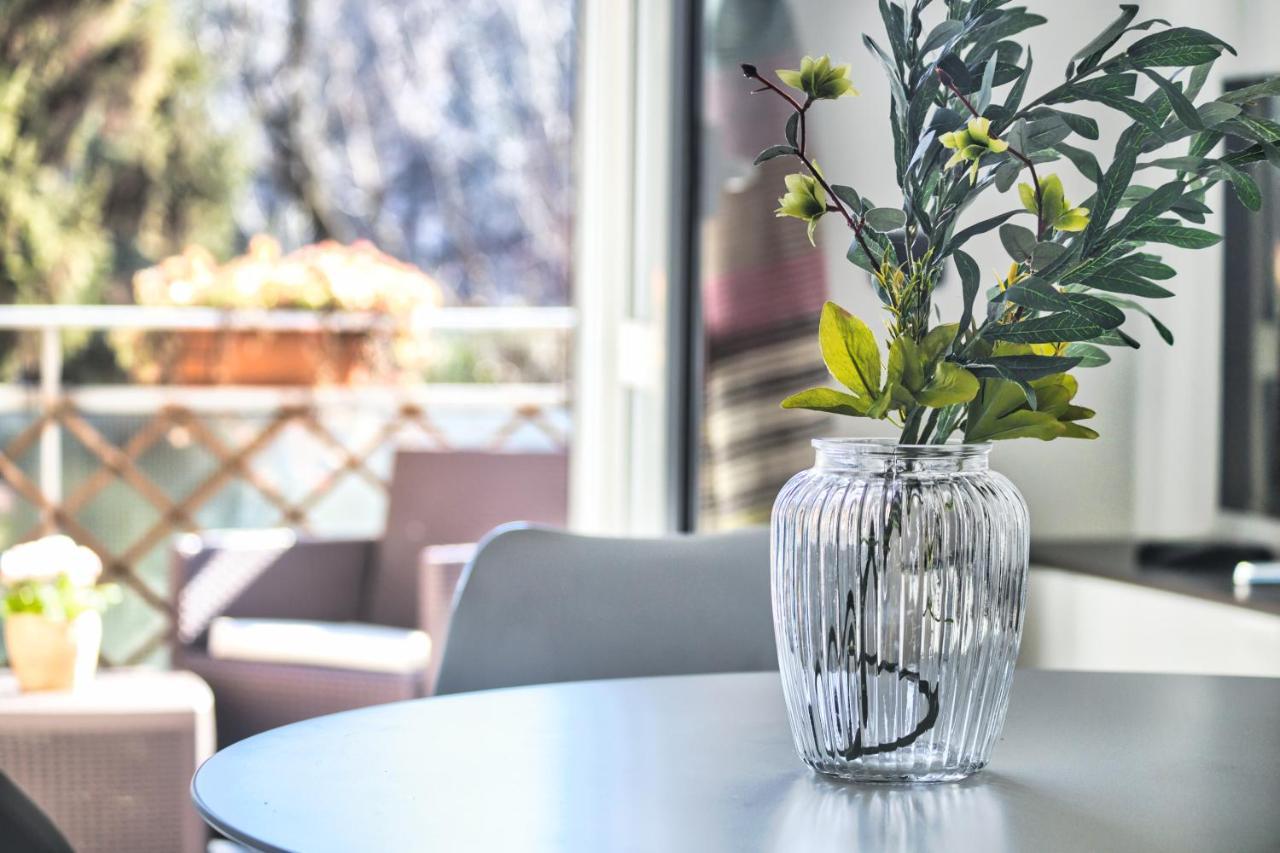 Joivy Delightful Flat With Balcony *