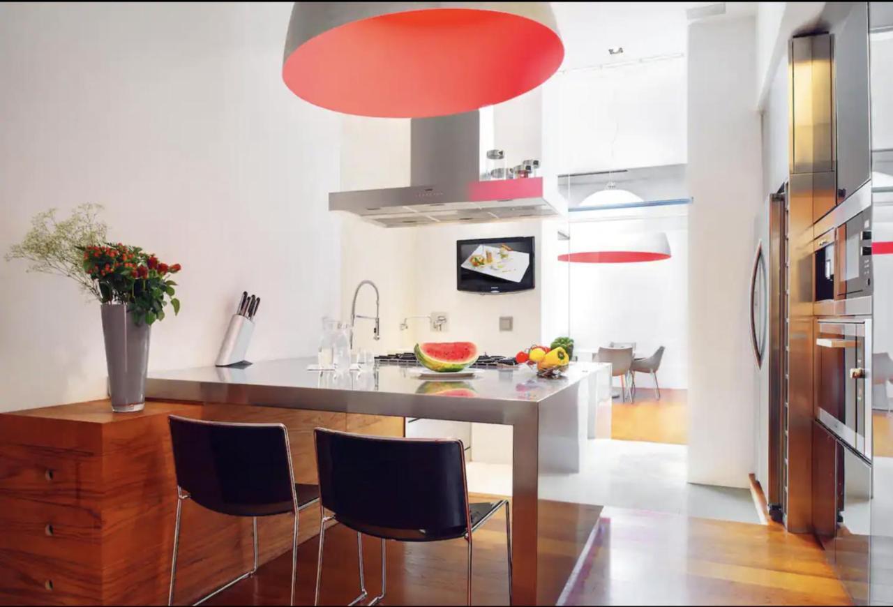 Unique Penthouse 10 Steps From Duomo Apartamento