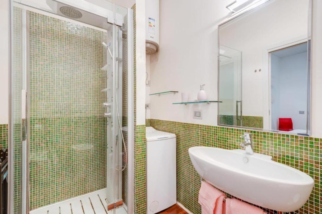 Your Place In Milano Apartment