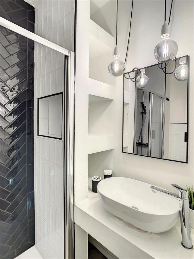 Apartment - La Casa Delle Meraviglie- Porta Romana Edition *